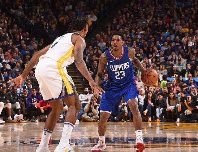 曼联拉什福德末段进球绝杀热刺（拉什福德压哨破门助曼联险胜热刺）