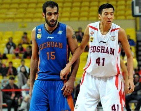 4-3险胜布莱顿＋斩获联赛4连胜＋跃居积分榜第3位＋各项赛事6连胜（4-3力克布莱顿，联赛四连胜升至第3，各项赛事豪取六连胜）