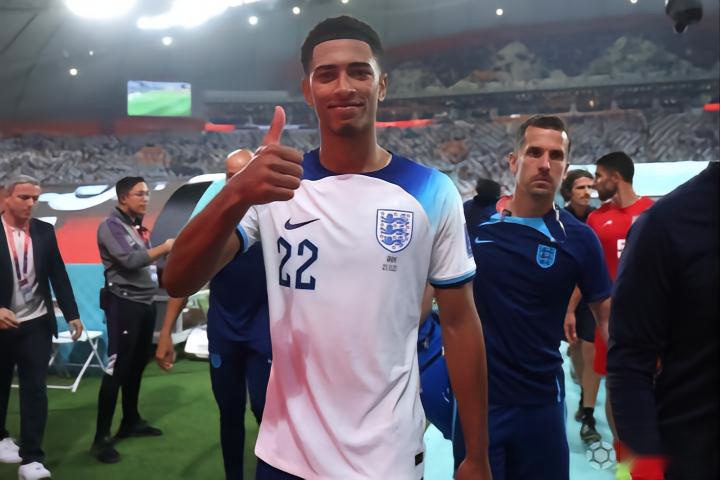 凯尔：我们并不打算在冬季出售那些多特长期依赖的球员（凯尔：冬窗无意放走多特长期倚重的球员）