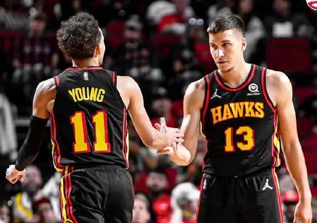 半场战报：西汉姆联1-1埃弗顿，帕奎塔建功，伊德里萨-盖伊破门（半场简报：西汉姆联1-1埃弗顿，帕奎塔与伊德里萨-盖伊各入一球）